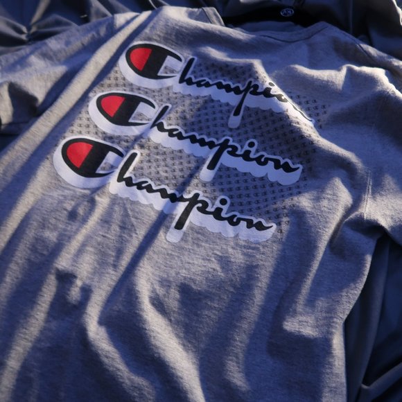 Champion logo Tee - Picture 5 of 5